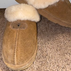 Bear paw slippers